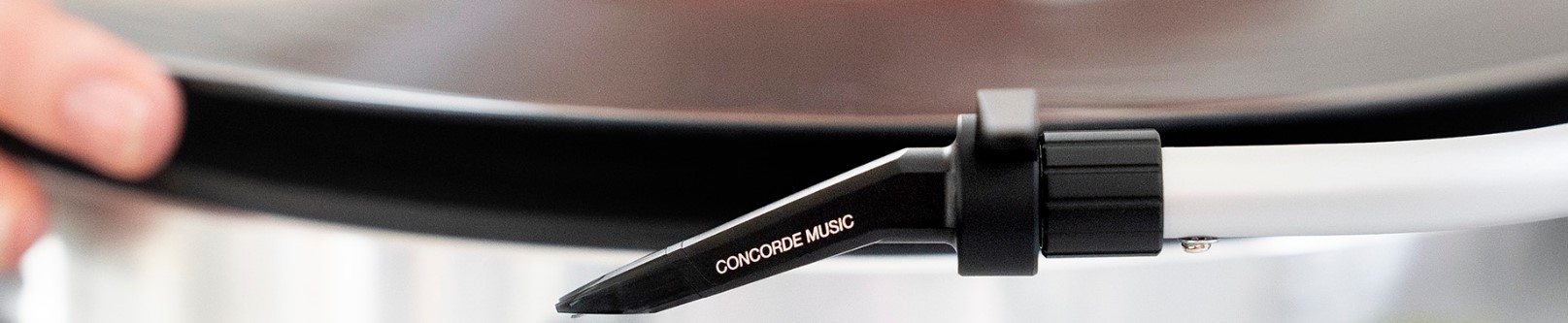 Ortofon Concorde Music Black – Wkładka gramofonowa MM Wkładka MM Ortofon Concorde Music Black z diamentem Shibata. Referencyjna jakość, wyjątkowa precyzja i audiofilski poziom odtwarzania dźwięku.